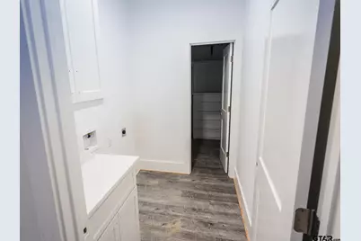 146 Hillcrest Dr, Gladewater, TX 75647 - Photo 8