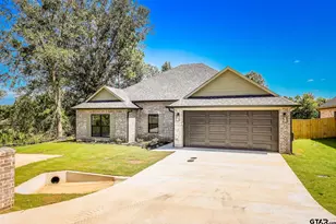 146 Hillcrest Dr, Gladewater, TX 75647 - Photo 1