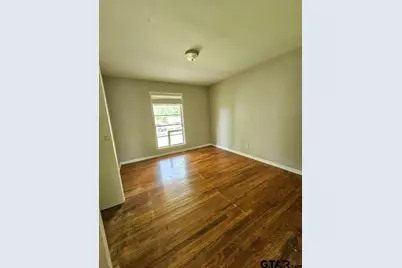 105 Glenwood Dr, Palestine, TX 75801 - Photo 24