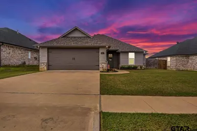 1802 Forestdale Boulevard, Whitehouse, TX 75791 - Photo 2