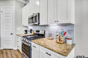 1802 Forestdale Blvd, Whitehouse, TX 75791 - Photo 12