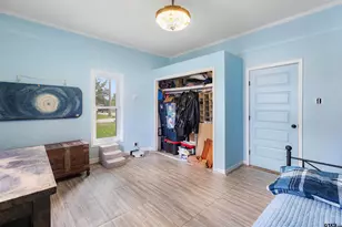 408 Morton, Palacios, TX 77465 - Photo 4