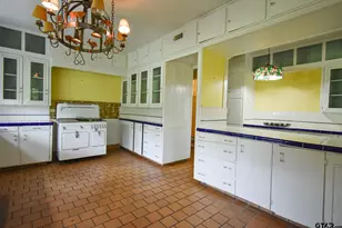 510 E Longview St, Arp, TX 75750 - Photo 20