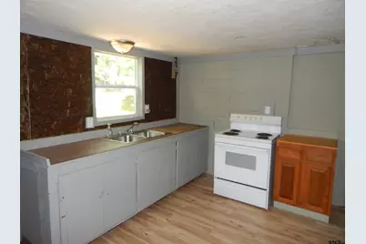 214 Lawrence, Gilmer, TX 75644 - Photo 6