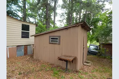 214 Lawrence, Gilmer, TX 75644 - Photo 4