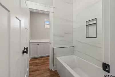 14533 Woodland Creek Drive, Tyler, TX 75706 - Photo 26