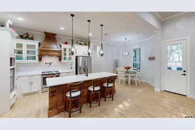 126 E Saint Andrews, Mabank, TX 75156 - Photo 12