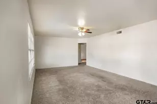 837 S Palmer Ave, Tyler, TX 75702 - Photo 12