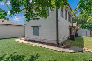 302 Erwin, Edgewood, TX 75117 - Photo 6