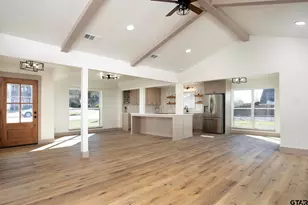 411 W Heritage Dr, Tyler, TX 75703 - Photo 2