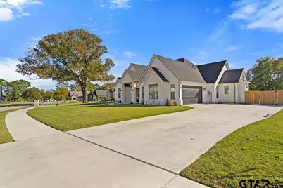 179 White-N-Gail, Bullard, TX 75757 - Photo 2