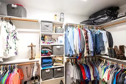 2505 W Gay Ave, Gladewater, TX 75647 - Photo 16