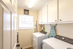 2505 W Gay Ave, Gladewater, TX 75647 - Photo 10