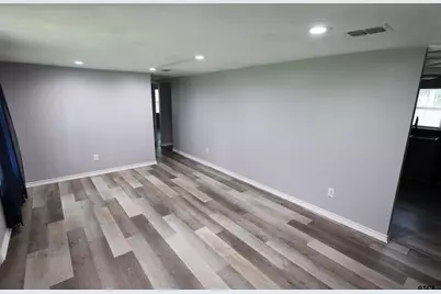 199 Linda Dr, Jefferson, TX 75657 - Photo 4