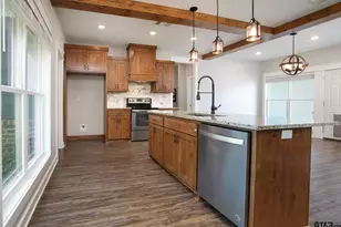 416 W South St, Lindale, TX 75771 - Photo 6