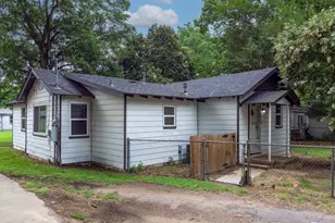 137 Frances St, Mineola, TX 75773 - Photo 10