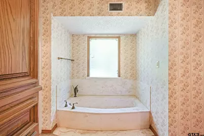 11591 S Farm Road 269, Pickton, TX 75471 - Photo 30