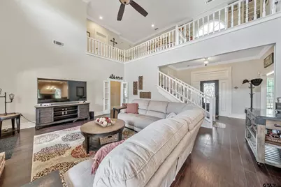 1881 Valley View, Tyler, TX 75703 - Photo 4