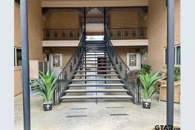 528 Saunders Ave, Tyler, TX 75702 - Photo 1