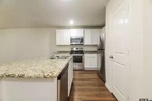 807 W Morris St, Tyler, TX 75702 - Photo 12