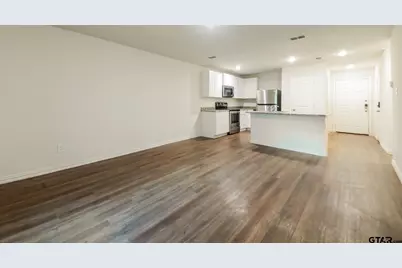 807 W Morris Street, Tyler, TX 75702 - Photo 6