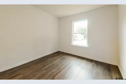 807 W Morris Street, Tyler, TX 75702 - Photo 16