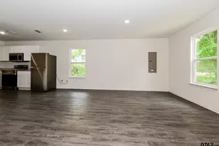 613 S Baxter, Tyler, TX 75701 - Photo 6