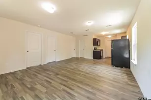 2525 N Tenneha Ave, Tyler, TX 75702 - Photo 8