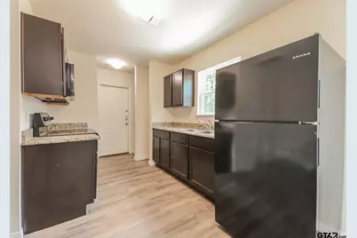 2525 N Tenneha Avenue, Tyler, TX 75702 - Photo 12