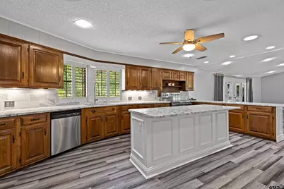 1821 Azalea St, Gilmer, TX 75644 - Photo 6