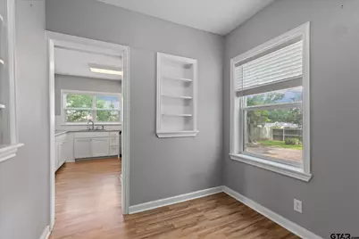 513 E Young, Longview, TX 75602 - Photo 26