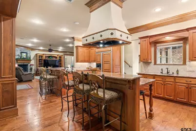 3814 Brighton Creek Cir, Tyler, TX 75707 - Photo 10