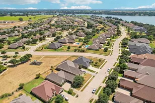 3449 Abes Landing Dr, Granbury, TX 76049 - Photo 38