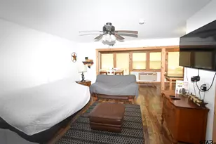 1611 Co Rd 1858, Yantis, TX 75497 - Photo 18