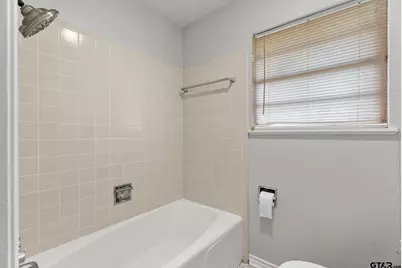 3200 Decharles, Tyler, TX 75701 - Photo 26