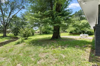 412 W 25th St, Tyler, TX 75702 - Photo 36