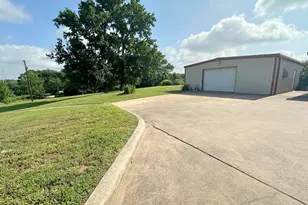 355 Co Rd 4805, Winnsboro, TX 75494 - Photo 36