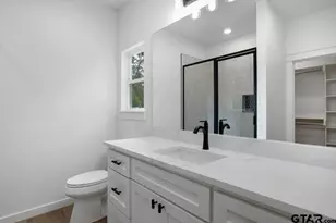 175 County Rd 4114, Jacksonville, TX 75766 - Photo 24