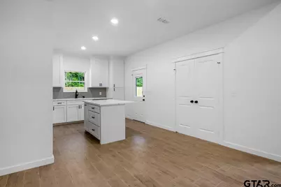 175 County Road 4114, Jacksonville, TX 75766 - Photo 8