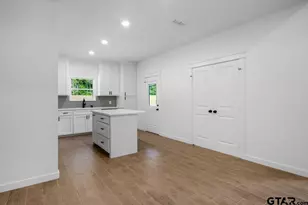 175 County Rd 4114, Jacksonville, TX 75766 - Photo 8