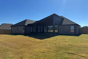 636 Prince Ln, Tyler, TX 75704 - Photo 4