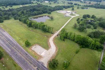 1826 US 69, Mineola, TX 75773 - Photo 2