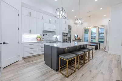 217 Devonshire, Mt Pleasant, TX 75455 - Photo 4