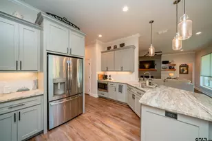 4523 LONE OAK LN, Longview, TX 75605 - Photo 20