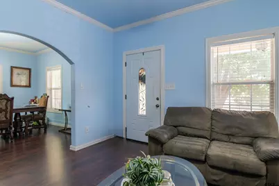 427 E Locust St, Tyler, TX 75702 - Photo 8