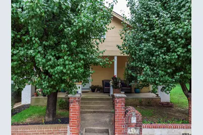 427 E Locust St, Tyler, TX 75702 - Photo 1