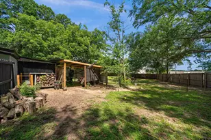 110 Utah St, Van, TX 75790 - Photo 40