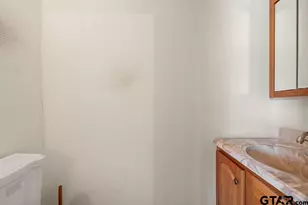 1720 Joyce, Arlington, TX 76011 - Photo 20