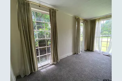 627 El Paso, Jacksonville, TX 75766 - Photo 10