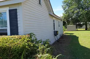 409 W Carnegie, Winnsboro, TX 75494 - Photo 18